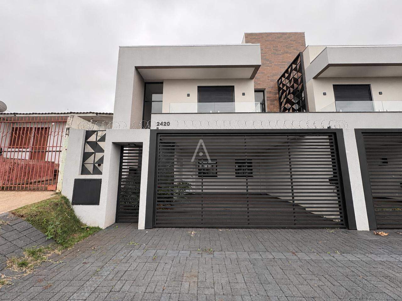 Sobrado para para aluguel no Bairro COUNTRY em CASCAVEL: 