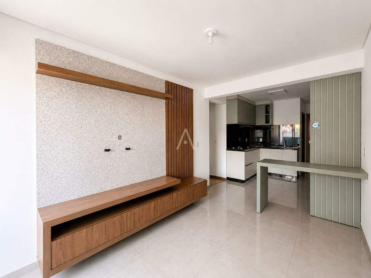 Apartamento para para aluguel no Bairro JARDIM GISELA em TOLEDO: 