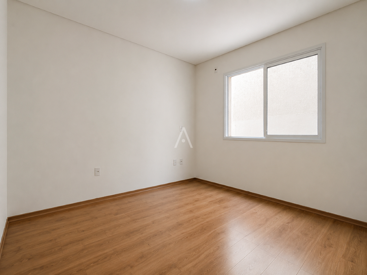 Apartamento para para aluguel no Bairro JARDIM GISELA em TOLEDO: Dormitório