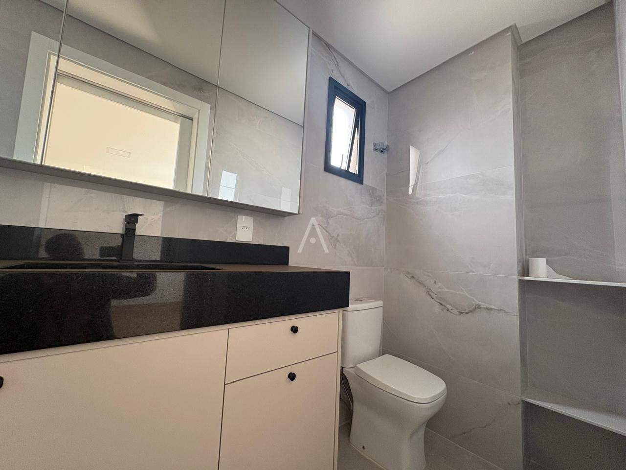 Apartamento para para aluguel no Bairro CENTRO em CASCAVEL: 