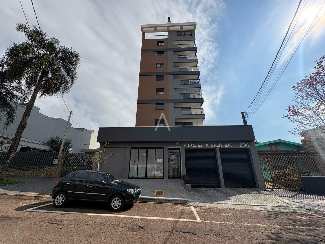 Apartamento para para aluguel no Bairro CENTRO em CASCAVEL: 