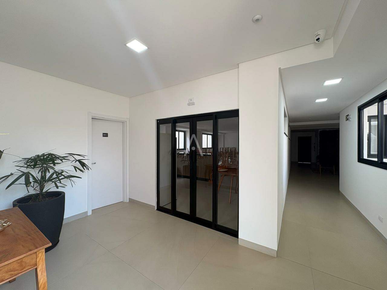 Apartamento para para aluguel no Bairro CENTRO em CASCAVEL: 