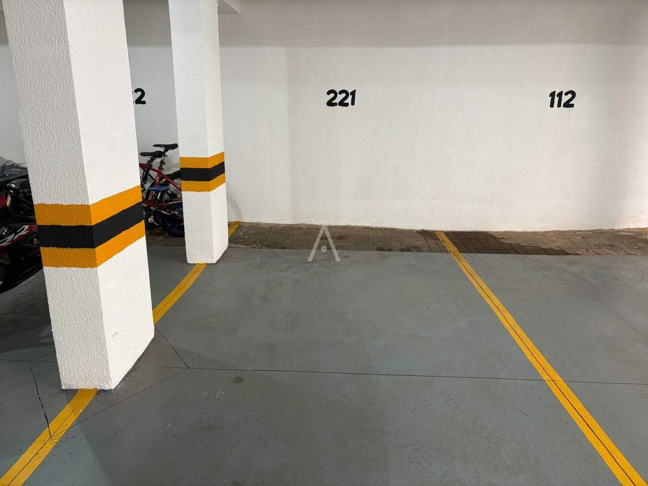 Apartamento para para aluguel no Bairro CENTRO em CASCAVEL: vaga moto compartilhada