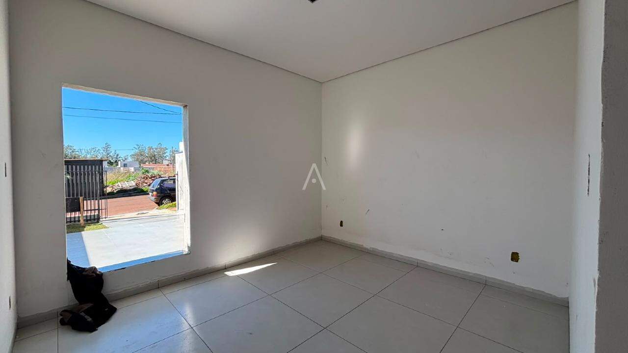 Casa Residencial para à venda no Bairro JARDIM COOPAGRO em TOLEDO: