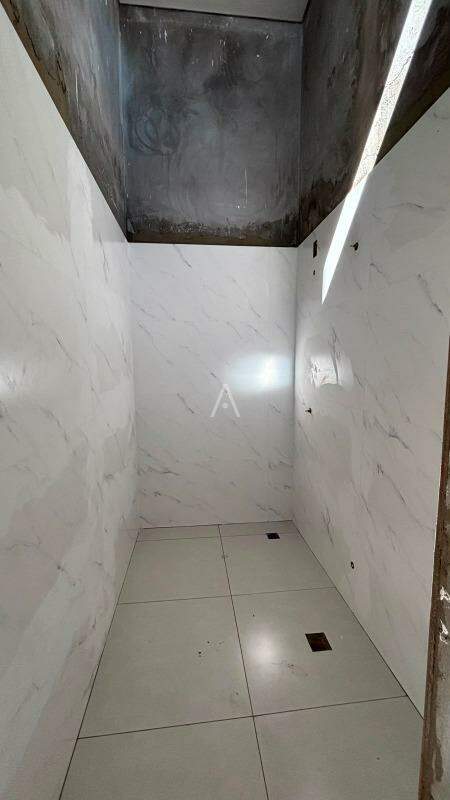 Casa Residencial para à venda no Bairro JARDIM COOPAGRO em TOLEDO: