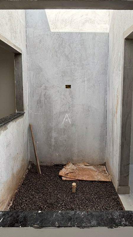 Casa Residencial para à venda no Bairro JARDIM COOPAGRO em TOLEDO: