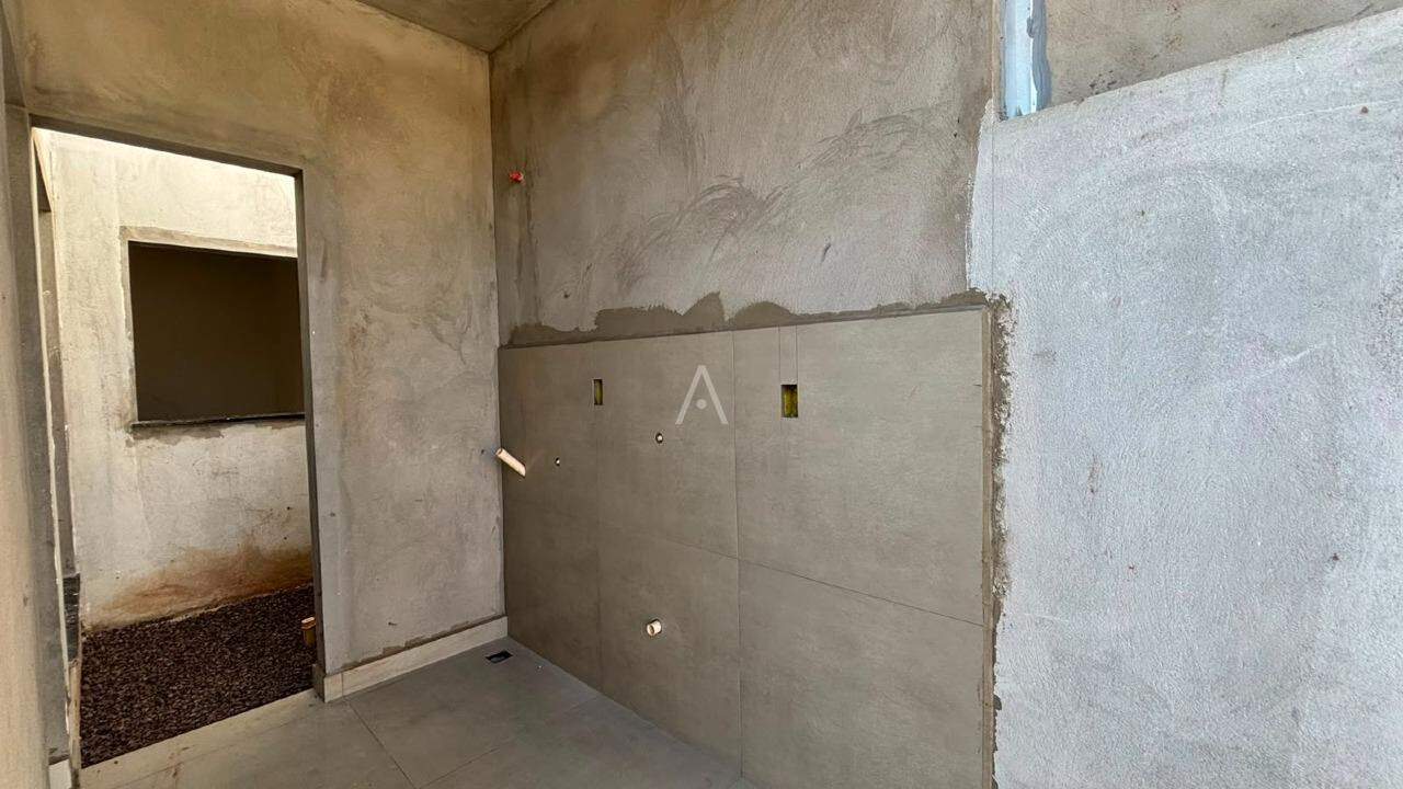 Casa Residencial para à venda no Bairro JARDIM COOPAGRO em TOLEDO: