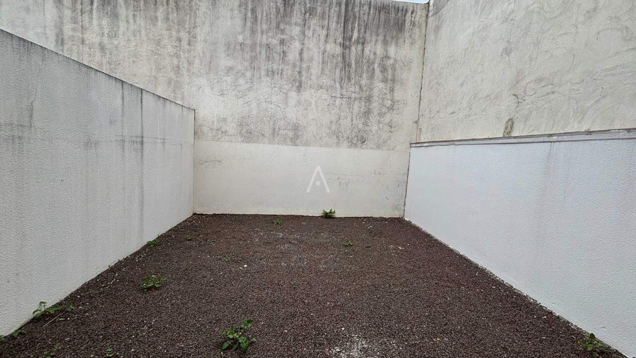 Casa Residencial para à venda no Bairro JARDIM COOPAGRO em TOLEDO: 
