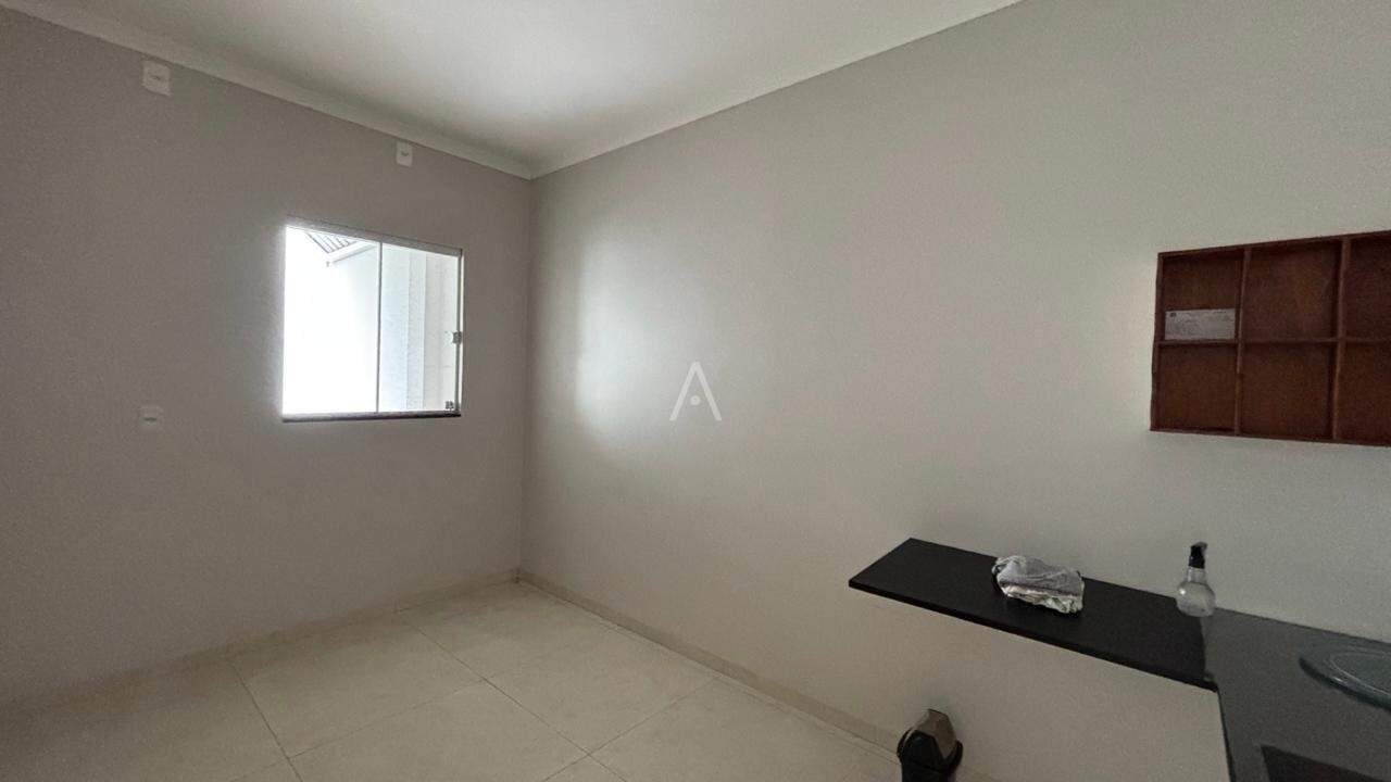 Casa Residencial para à venda no Bairro JARDIM COOPAGRO em TOLEDO: 