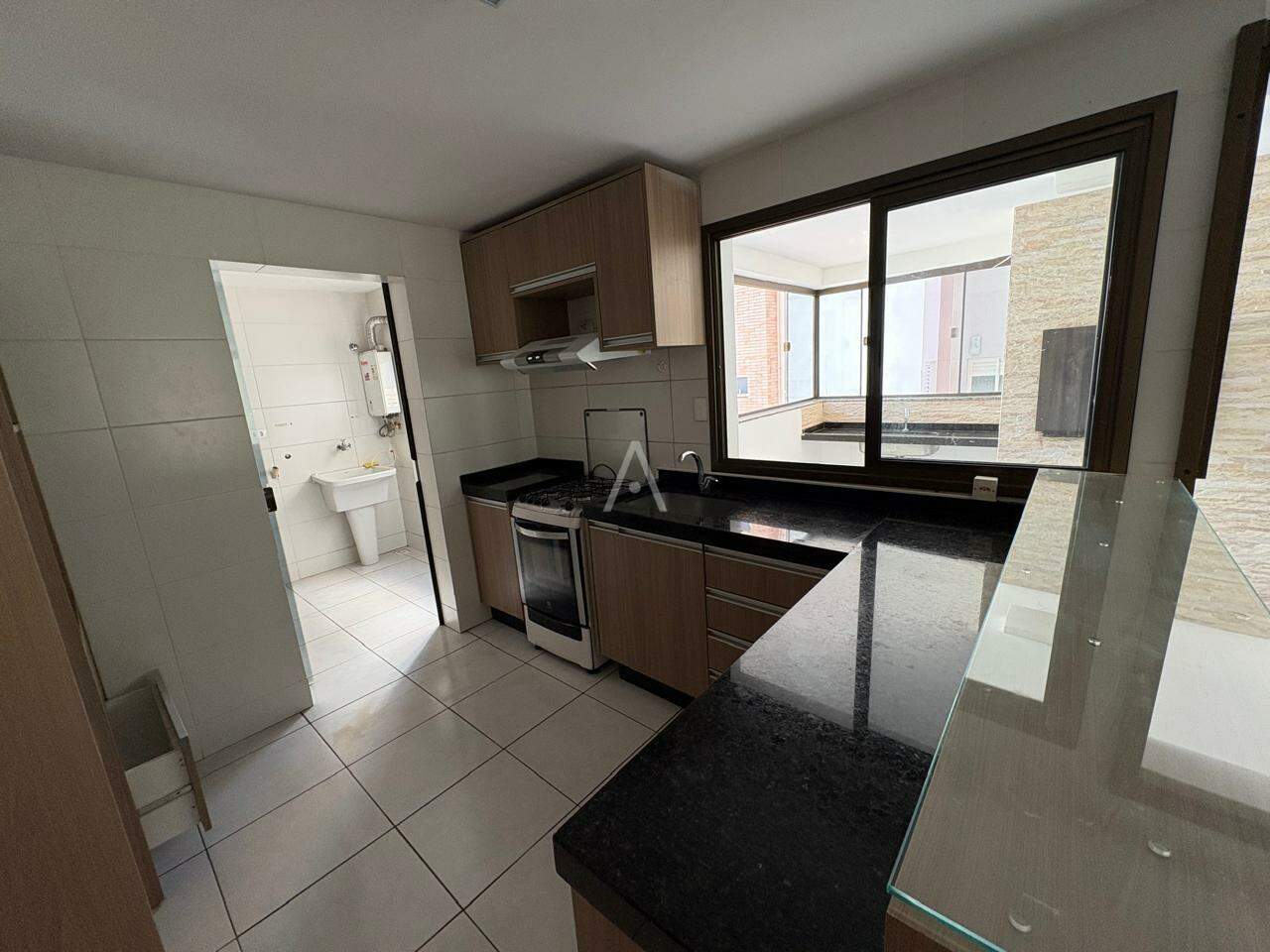 Apartamento para à venda no Bairro CENTRO em CASCAVEL: 