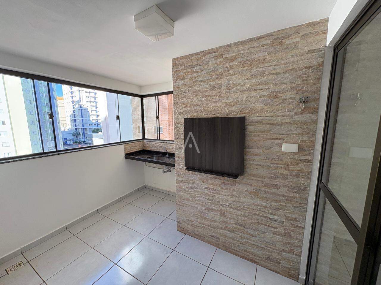 Apartamento para à venda no Bairro CENTRO em CASCAVEL: 