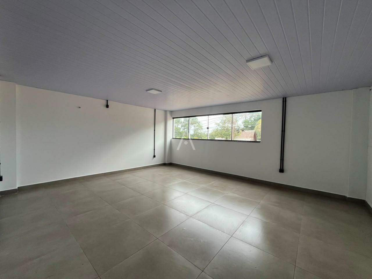 Barracão Comercial para para aluguel no Bairro JARDIM PANCERA em TOLEDO: