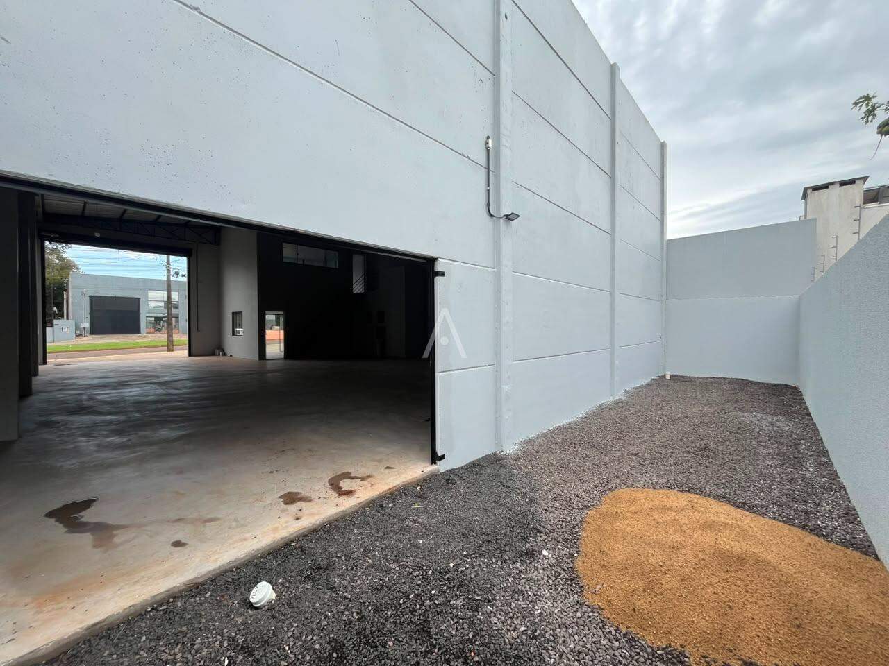 Barracão Comercial para para aluguel no Bairro JARDIM PANCERA em TOLEDO: