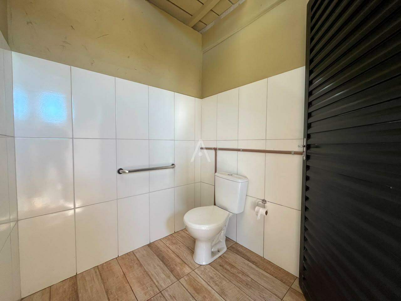 Barracão Comercial para para aluguel no Bairro Vila Pioneiro em TOLEDO: