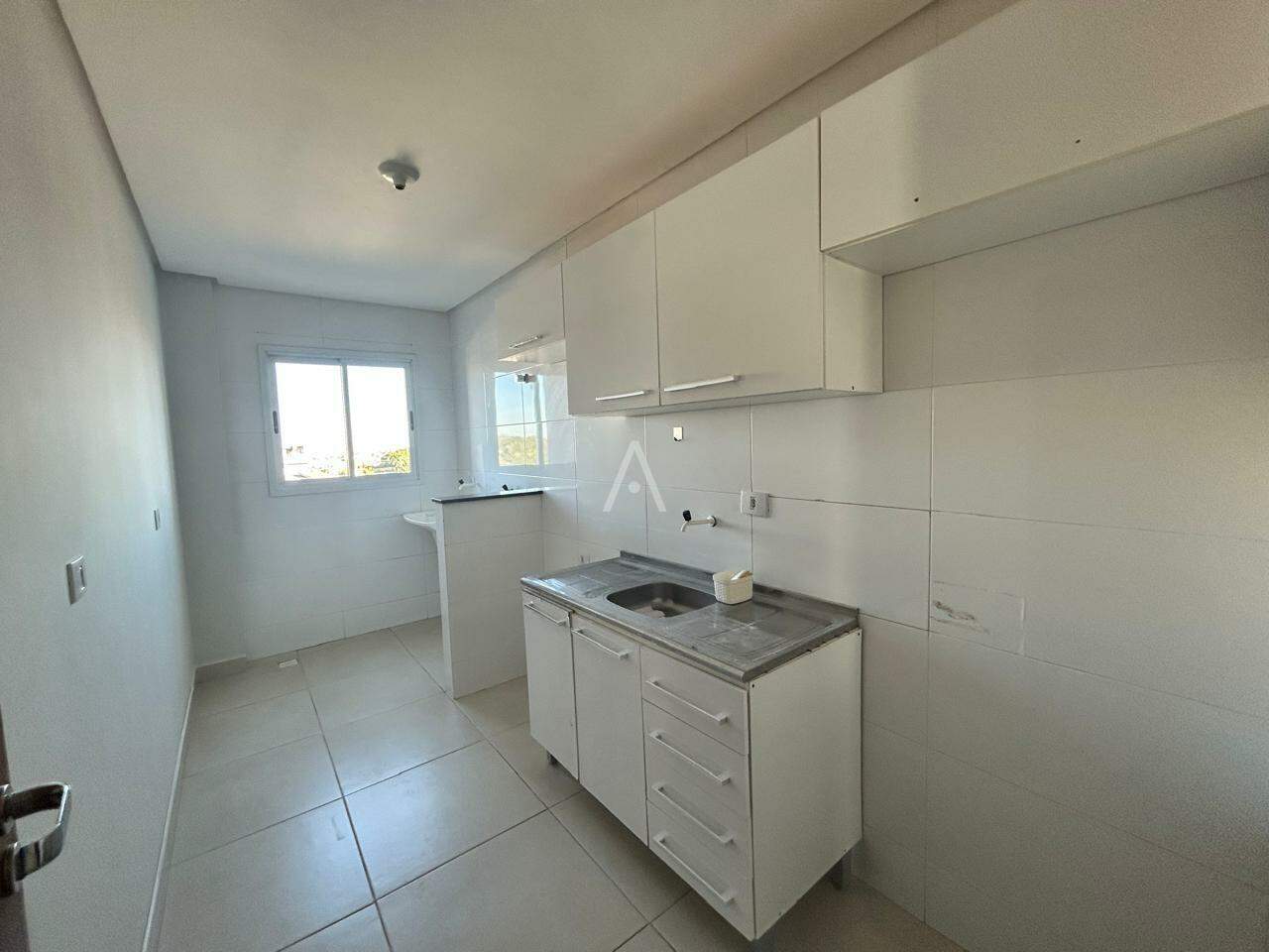 Apartamento para para aluguel no Bairro COQUEIRAL em CASCAVEL: 