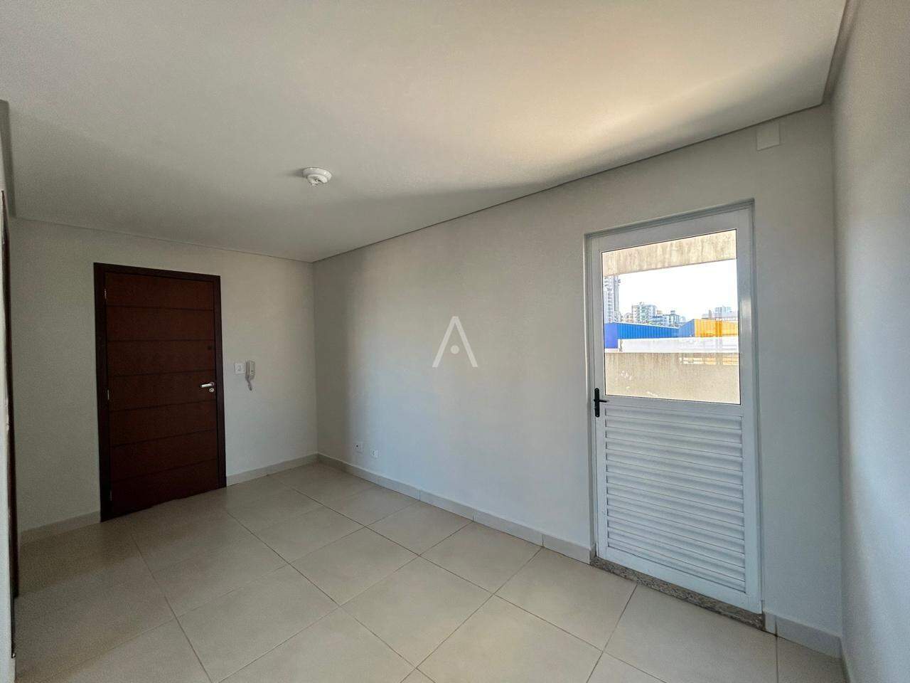 Apartamento para para aluguel no Bairro COQUEIRAL em CASCAVEL: 