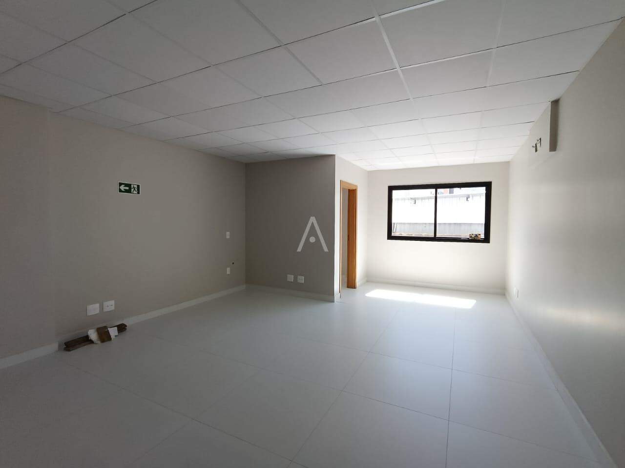 Sala Comercial para para aluguel no Bairro CENTRO em CASCAVEL: SALA 