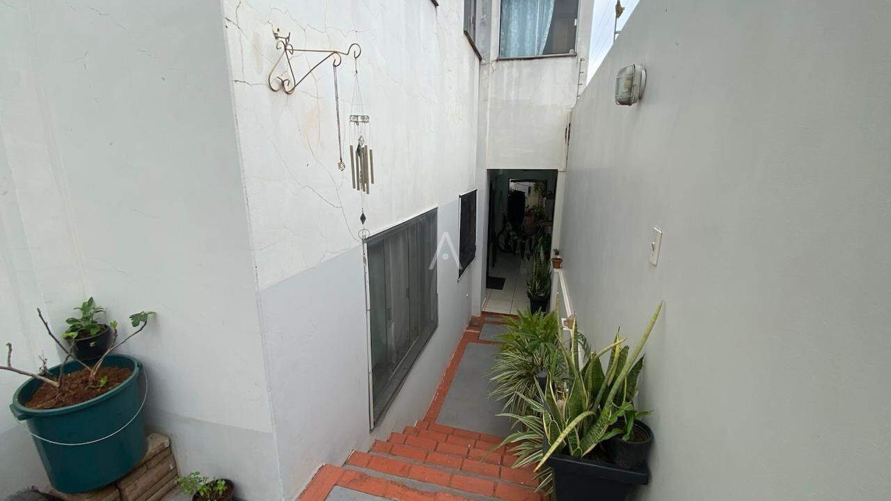 Apartamento para à venda no Bairro CENTRO em TOLEDO: 
