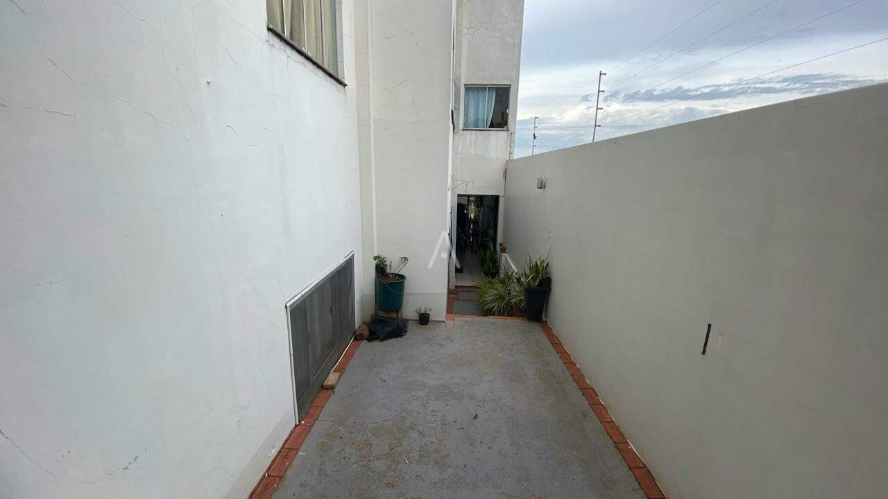 Apartamento para à venda no Bairro CENTRO em TOLEDO: 