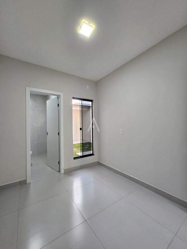 Casa Residencial para à venda no Bairro MORUMBI em CASCAVEL: