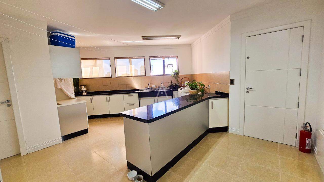 Apartamento para à venda no Bairro CENTRO em CASCAVEL: