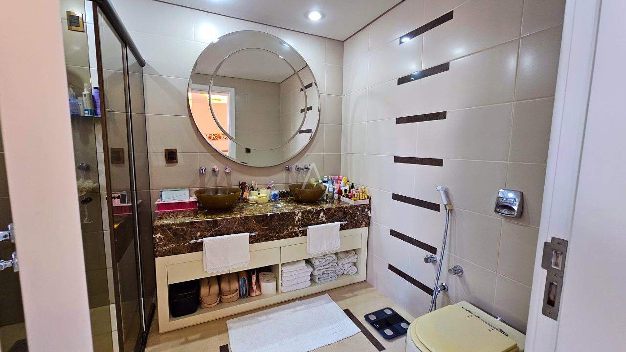 Apartamento para à venda no Bairro CENTRO em CASCAVEL: