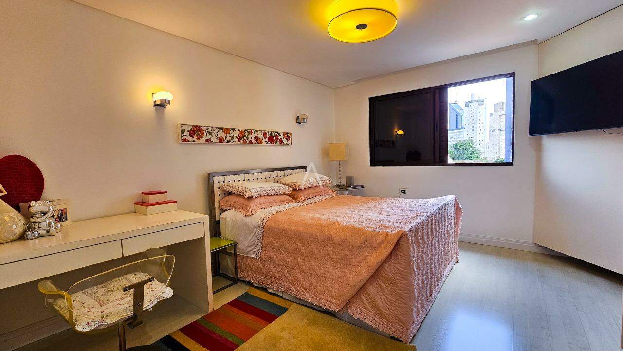 Apartamento para à venda no Bairro CENTRO em CASCAVEL: