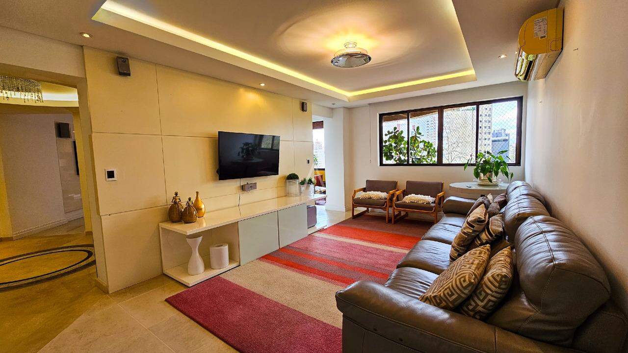 Apartamento para à venda no Bairro CENTRO em CASCAVEL: