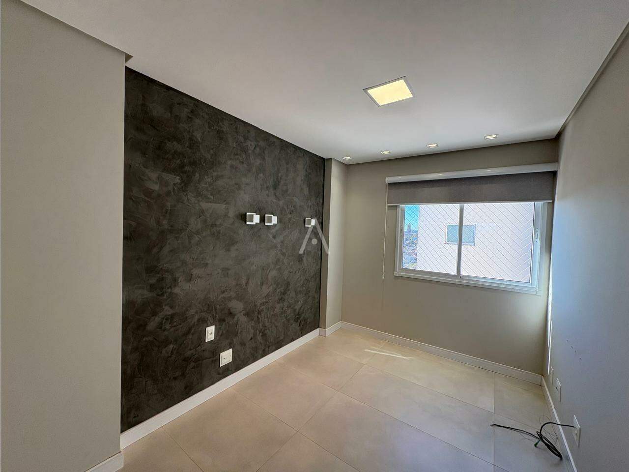 Apartamento para à venda no Bairro COQUEIRAL em CASCAVEL: 1º pav. Quarto 1