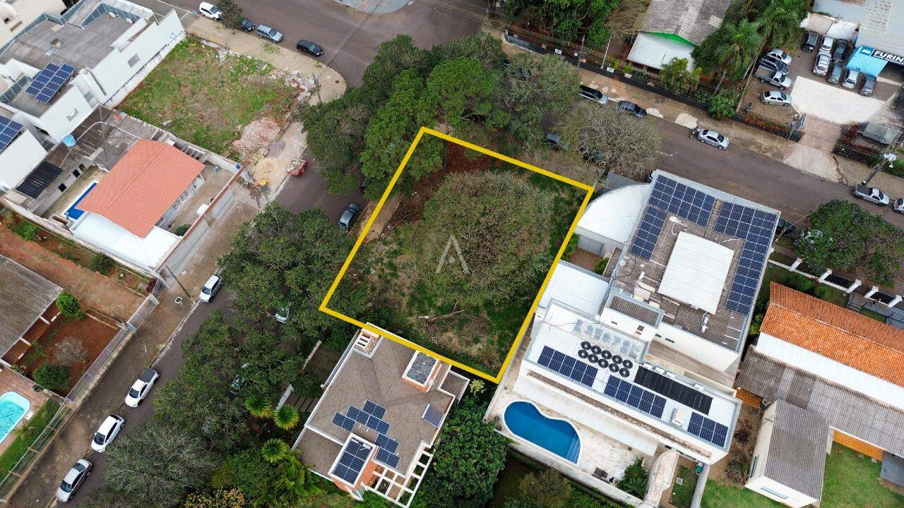 Terreno para à venda no Bairro CENTRO em CASCAVEL: 
