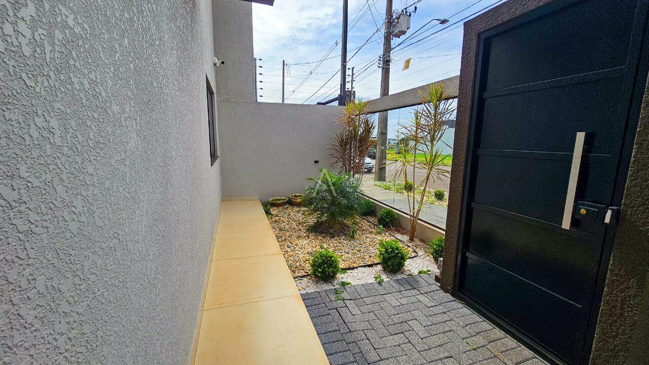 Sobrado para à venda no Bairro RECANTO TROPICAL em CASCAVEL: 