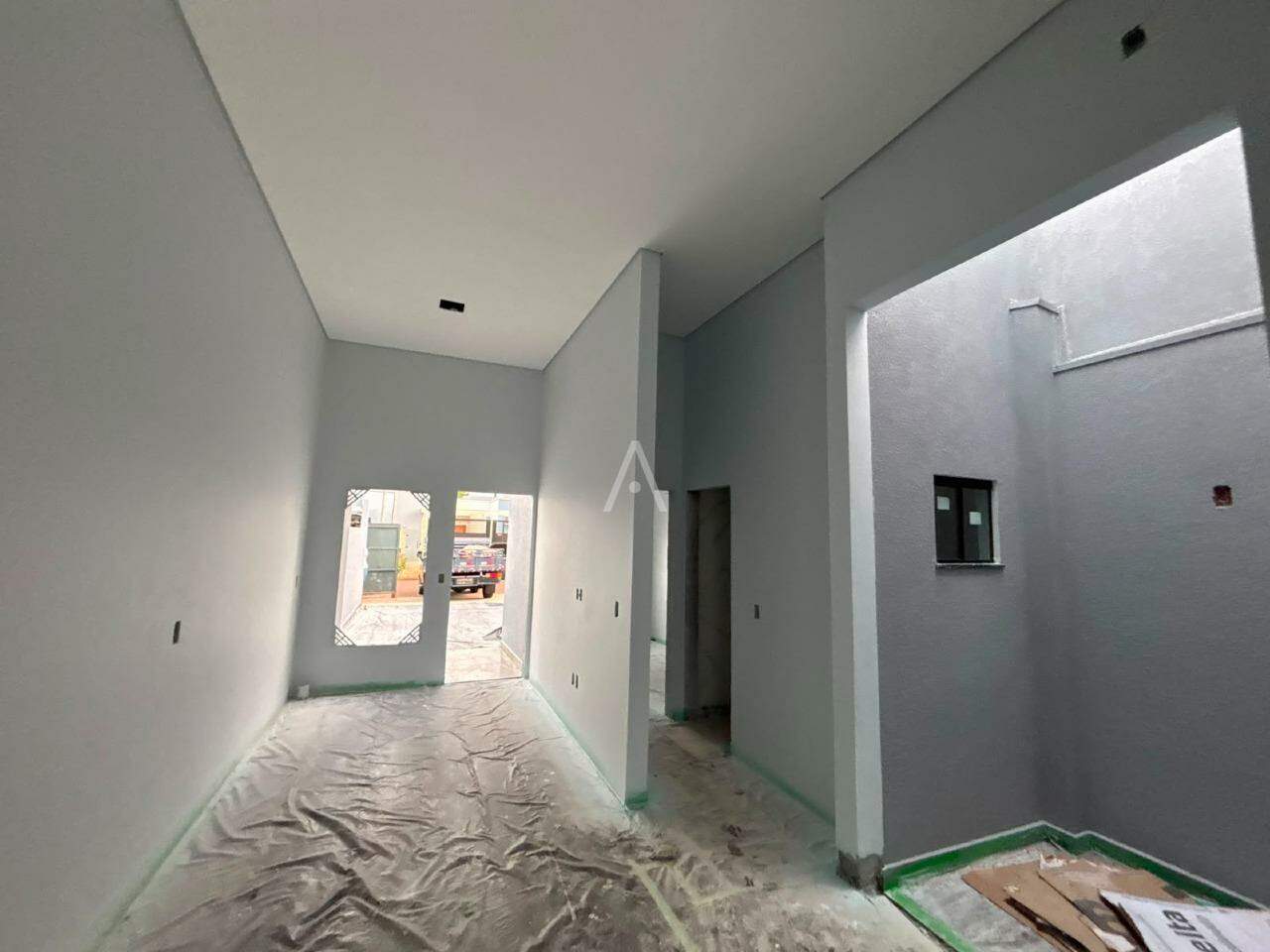 Casa Residencial para à venda no Bairro JARDIM COOPAGRO em TOLEDO: 