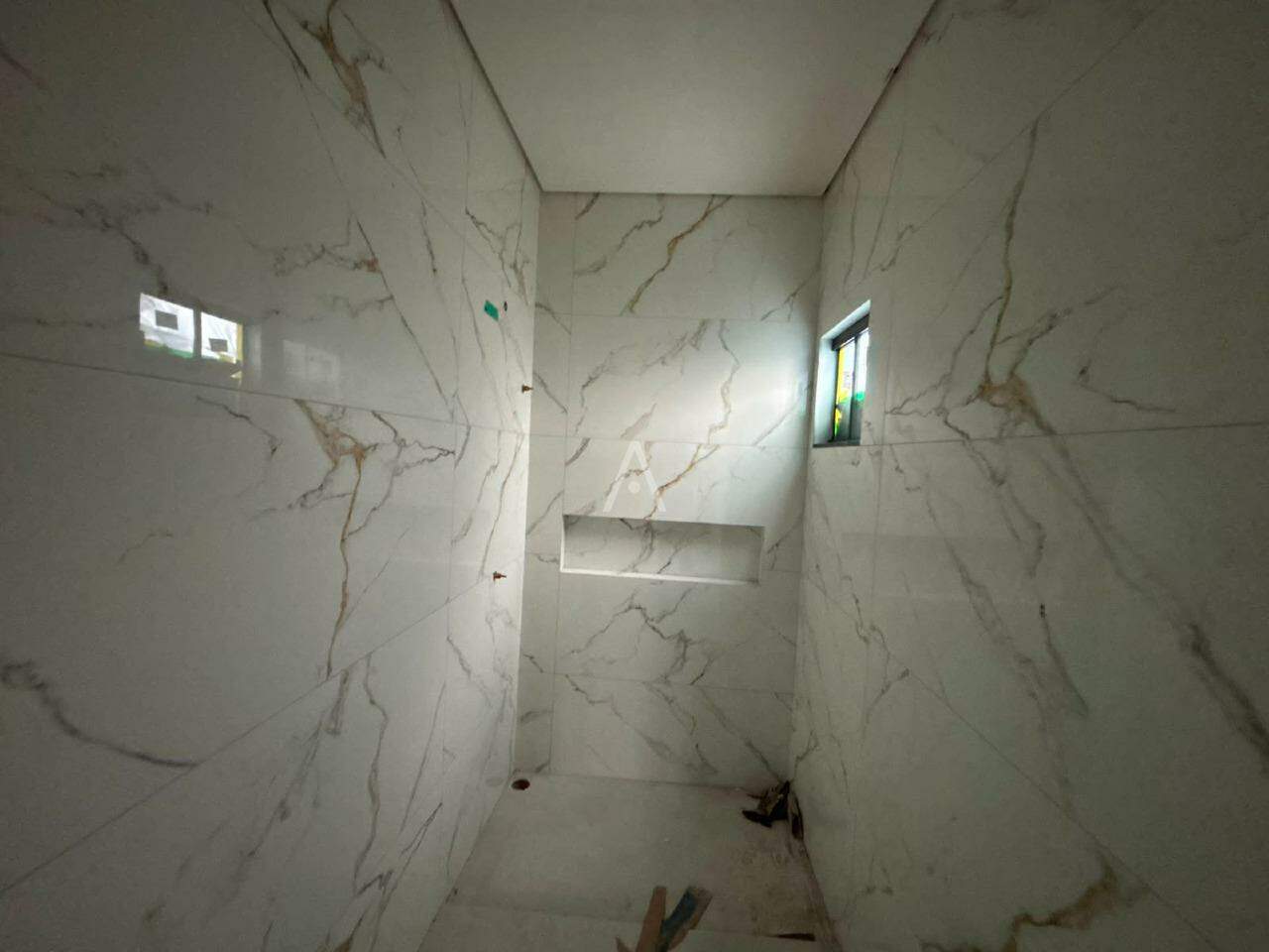 Casa Residencial para à venda no Bairro JARDIM COOPAGRO em TOLEDO: 