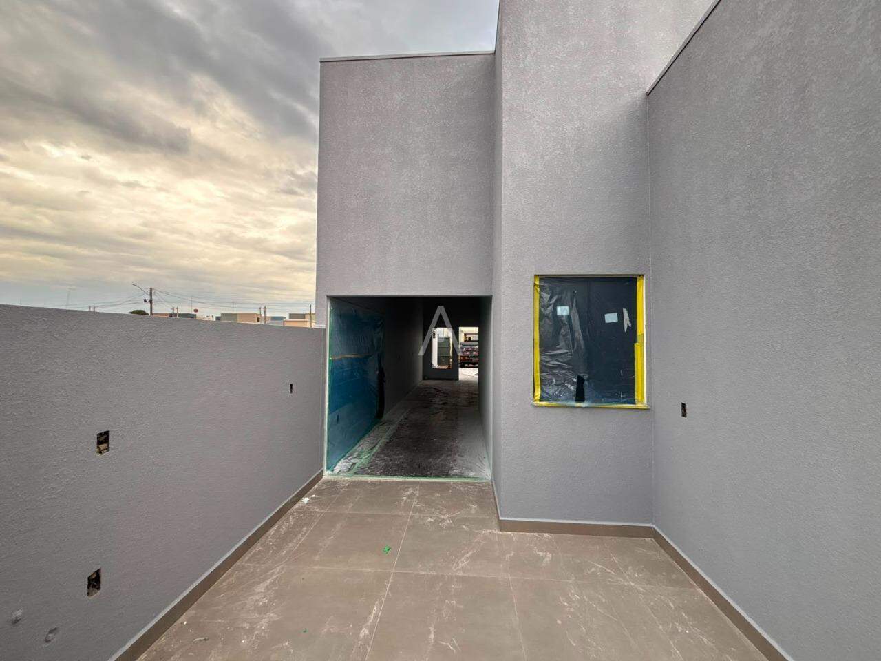 Casa Residencial para à venda no Bairro JARDIM COOPAGRO em TOLEDO: 