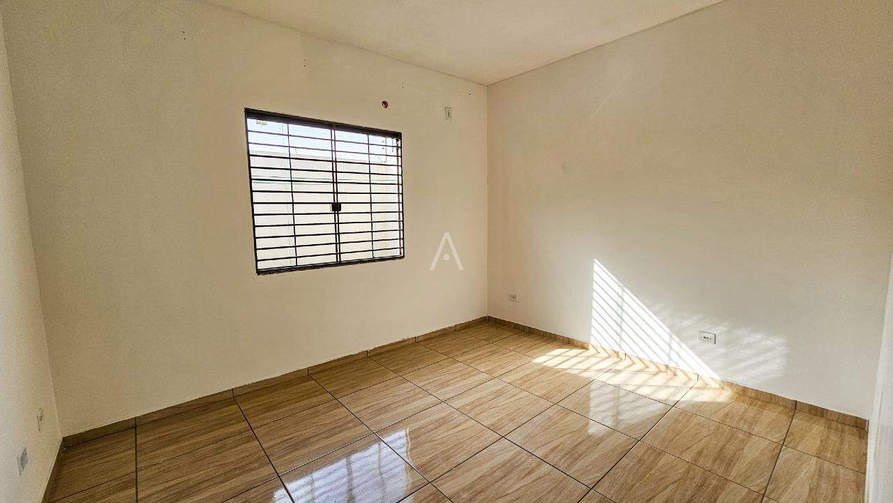 Casa Residencial para à venda no Bairro ESMERALDA em CASCAVEL: