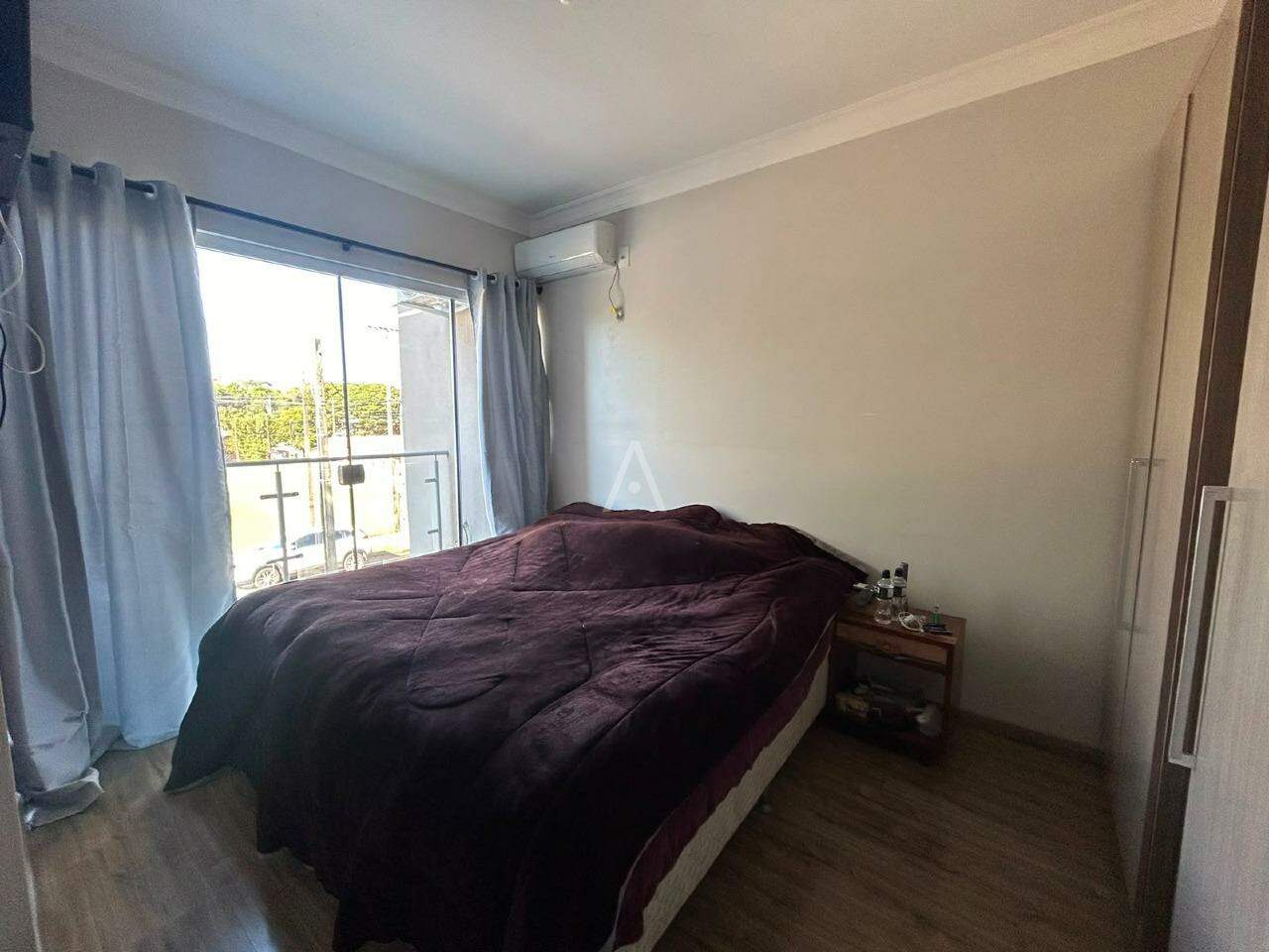 Sobrado para à venda no Bairro VILA BECKER em TOLEDO: