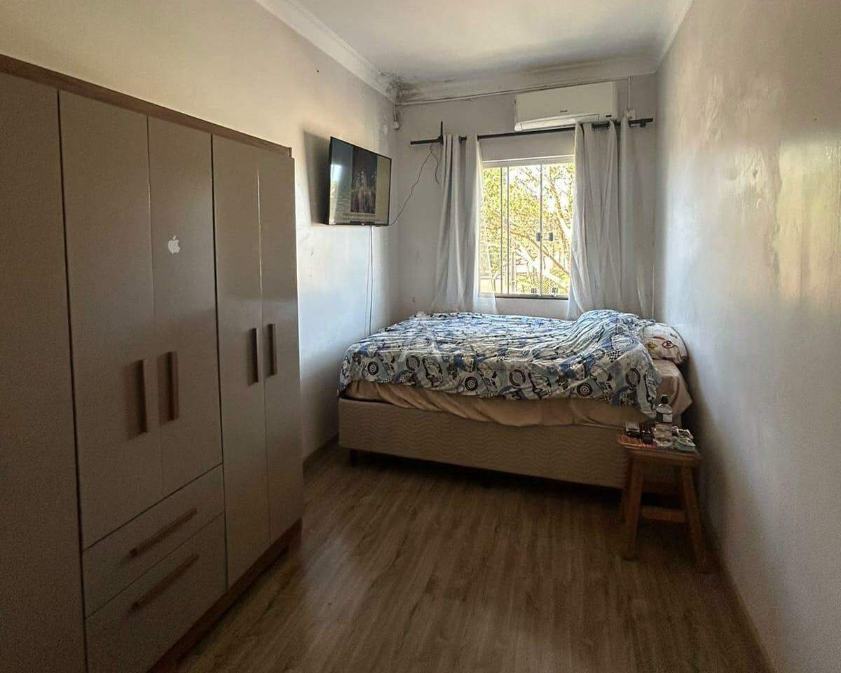 Sobrado para à venda no Bairro VILA BECKER em TOLEDO: