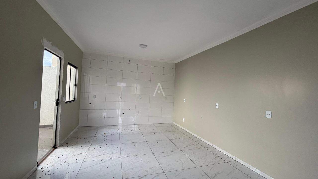 Casa Residencial para à venda no Bairro PINHEIRINHO em TOLEDO: 