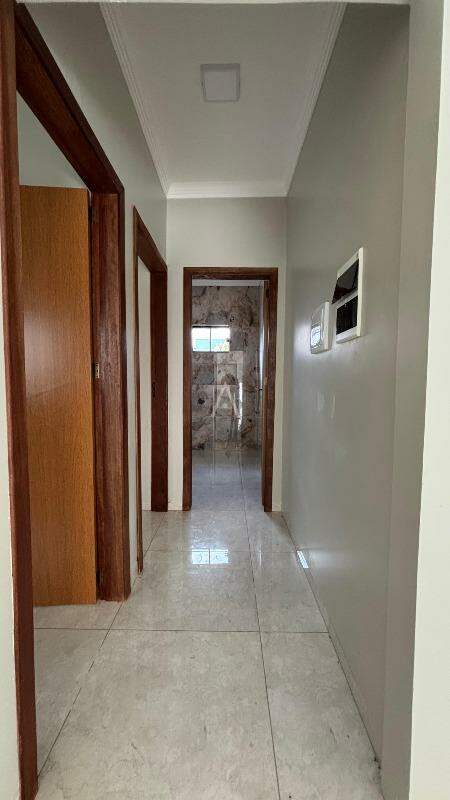 Casa Residencial para à venda no Bairro PINHEIRINHO em TOLEDO:
