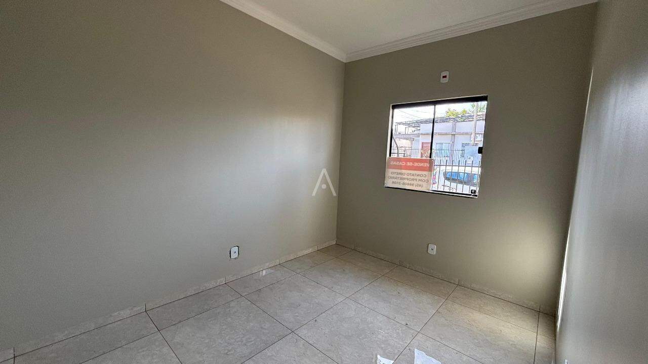 Casa Residencial para à venda no Bairro PINHEIRINHO em TOLEDO: