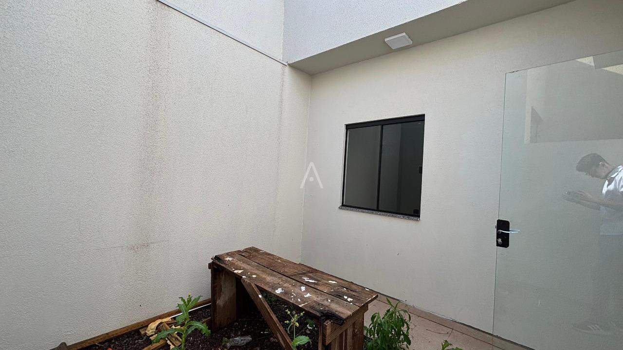 Casa Residencial para à venda no Bairro PINHEIRINHO em TOLEDO: