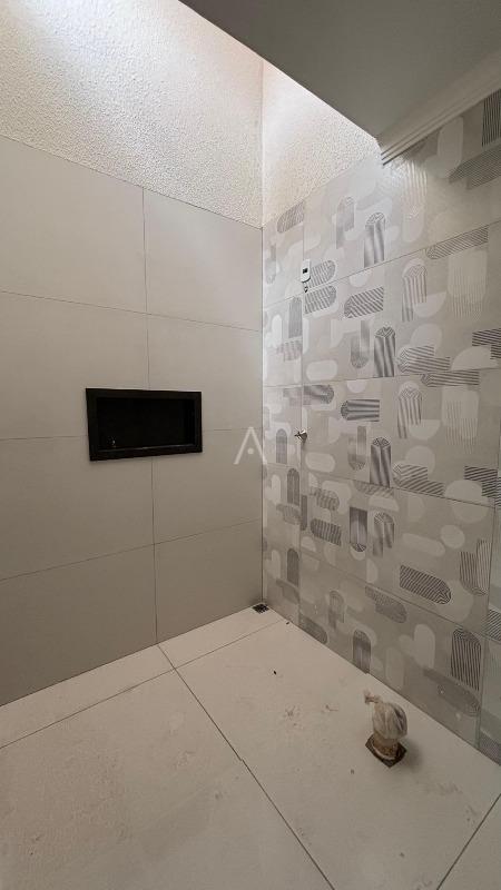Casa Residencial para à venda no Bairro PINHEIRINHO em TOLEDO: 