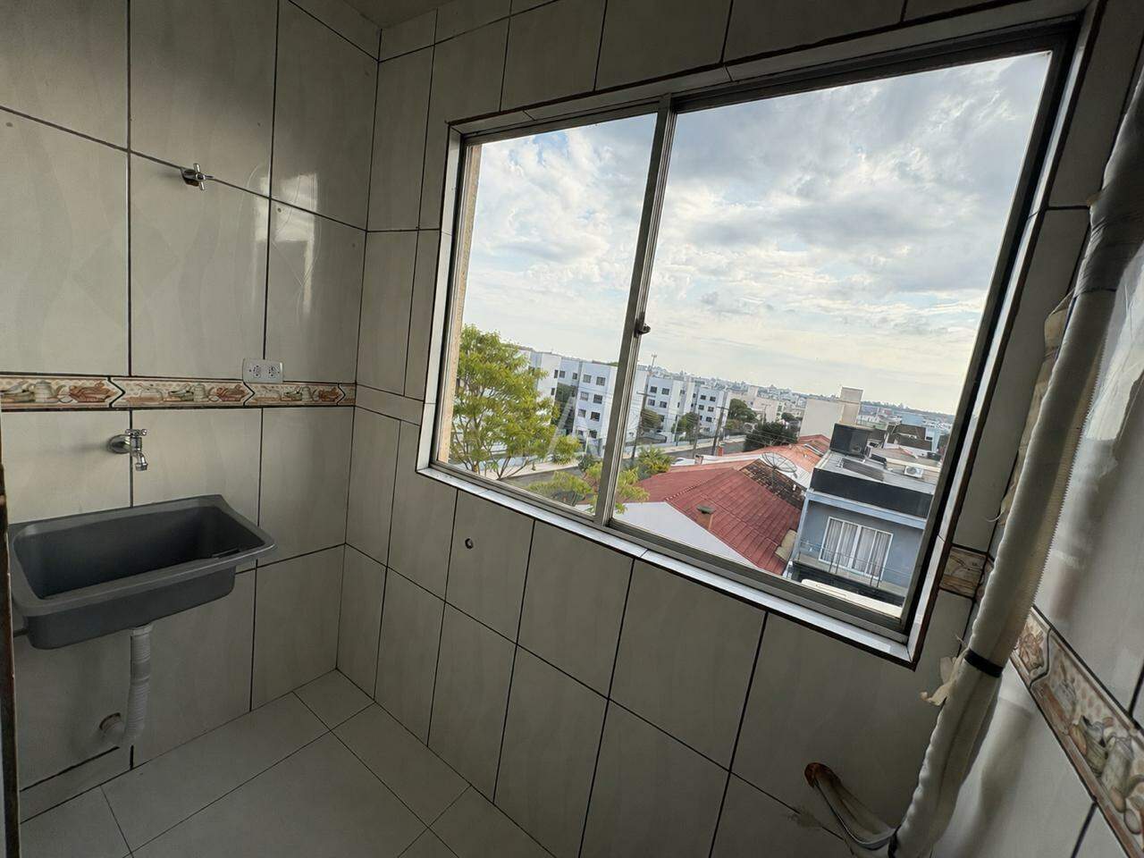 Apartamento para para aluguel no Bairro COQUEIRAL em CASCAVEL: 