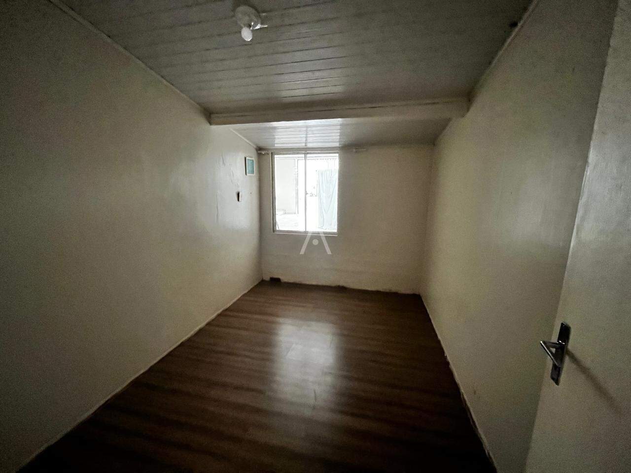 Casa Residencial para à venda no Bairro UNIVERSITARIO em CASCAVEL: 