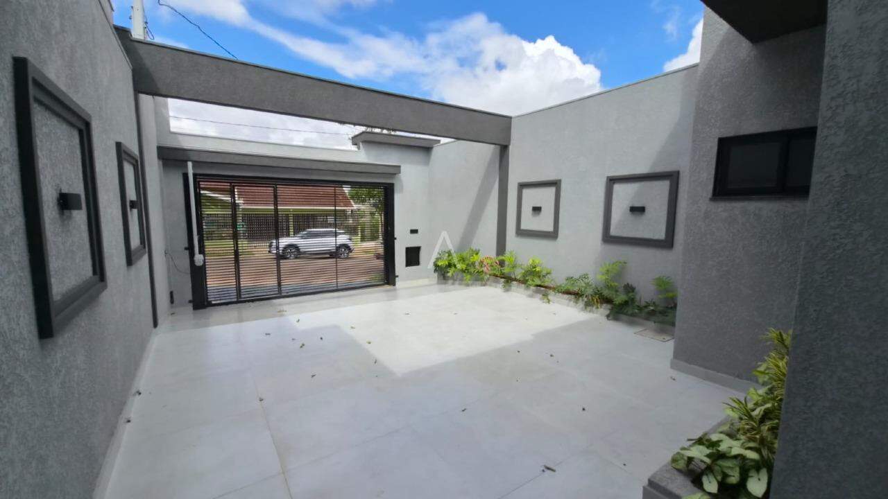 Casa Residencial para à venda no Bairro Jardim Parizotto em TOLEDO:
