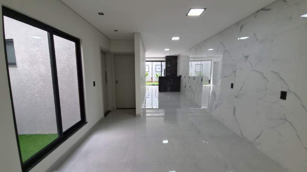 Casa Residencial para à venda no Bairro Jardim Parizotto em TOLEDO:
