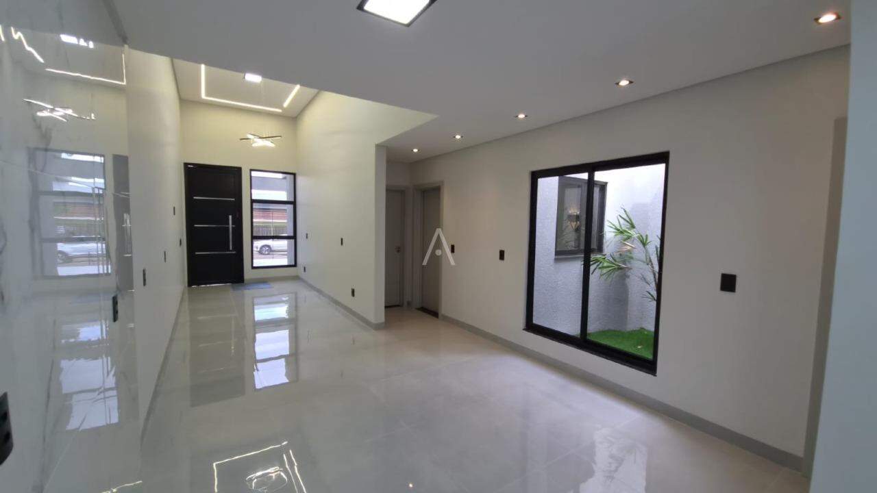 Casa Residencial para à venda no Bairro Jardim Parizotto em TOLEDO: 