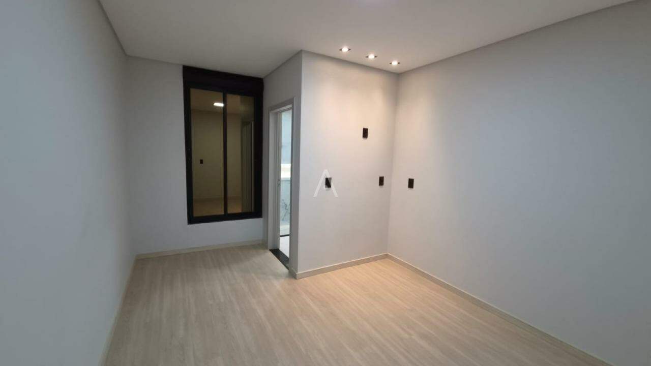 Casa Residencial para à venda no Bairro Jardim Parizotto em TOLEDO: