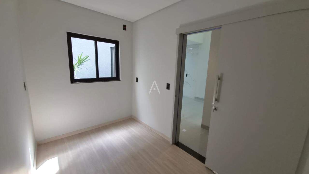 Casa Residencial para à venda no Bairro Jardim Parizotto em TOLEDO: