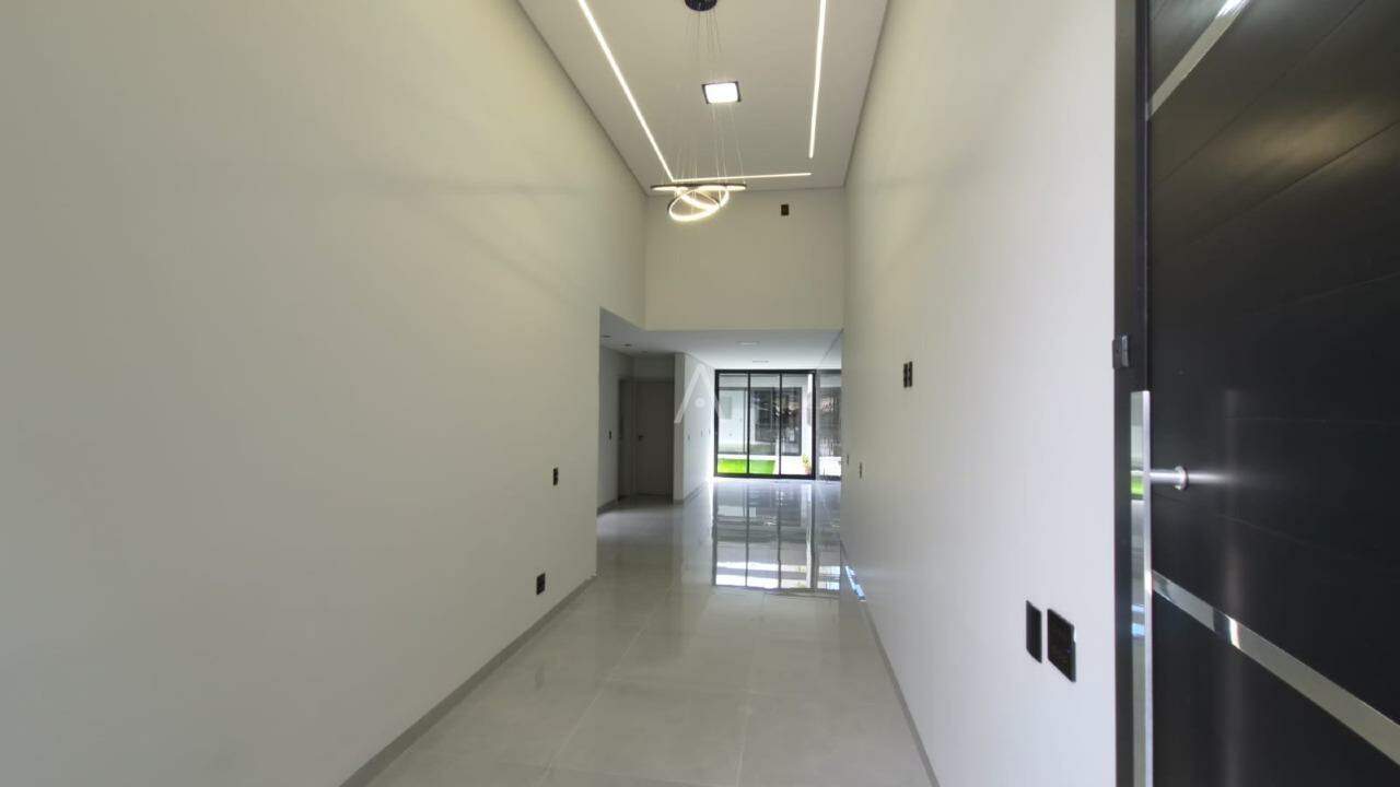 Casa Residencial para à venda no Bairro Jardim Parizotto em TOLEDO: